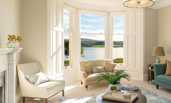 Tighnabruaich House | Elegant 5-Star Hotel with Ocean Views for Your Celebrations