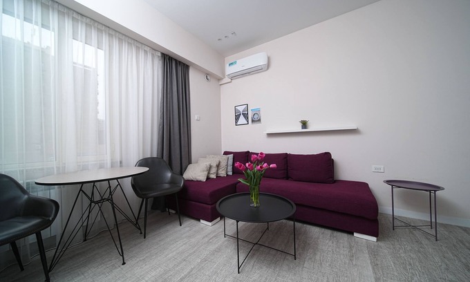 Kentron Apartment | Cozy 1-Bedroom Apartment in Central Yerevan by Sweet Home