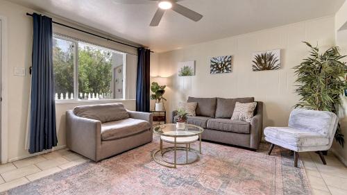 Arcadia Lite House | Pet-Friendly Arcadia: 4-Star Comfort for Your Getaway