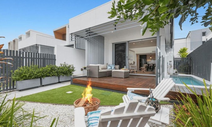 Kingscliff Villa | Cozy Beach Villa with Pool & Family-Friendly Amenities