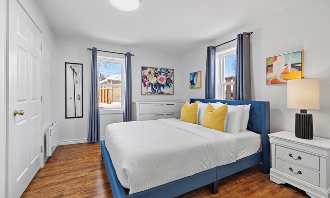 Charlottetown Apartment | Stylish & Comfy 2 Bedroom Apt Downtown Ch'town