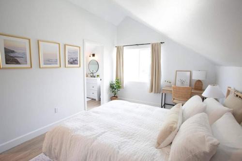 Loma Portal House | Coastal Modern Point Loma Retreat: 9.5/10 Guest Rated