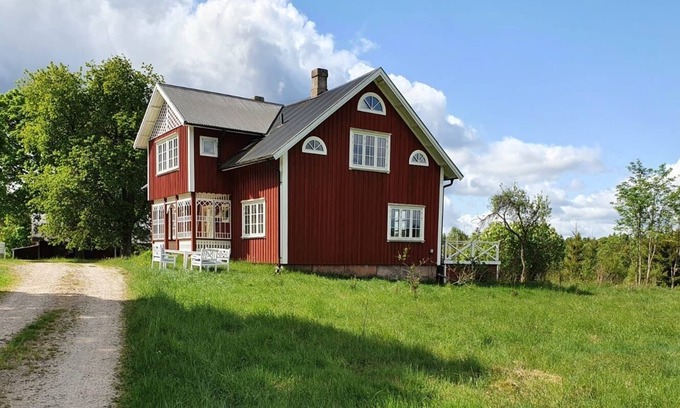 Bredaryd House | Stylish Farmhouse Retreat with Pool & Ocean Views for Families