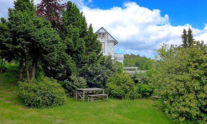 Bad Sachsa Villa | Chic Half-Timbered Villa in Southern Harz - Rated 9.8/10