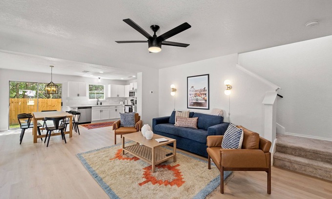 Maverick Creek House | Stylish Retreat Near UTSA, La Cantera & Six Flags