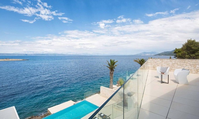Blato Villa | Elegant Villa Palma in Korcula with Sea Front Views