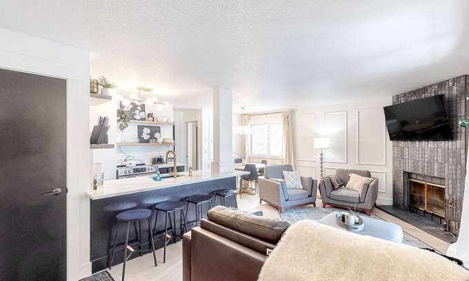 McCall House | Elegant Lake View Condo with Fireplace & Prime Location