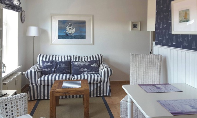 Ostseebad Prerow Apartment | Stylish Central Apartment for 2 with Ocean View & Pool