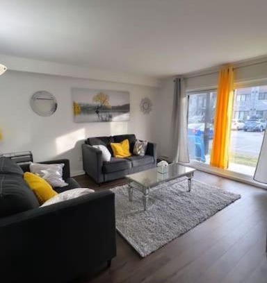 Aylmer Apartment | Stylish Getaway with Free Parking & Family-Friendly Amenities