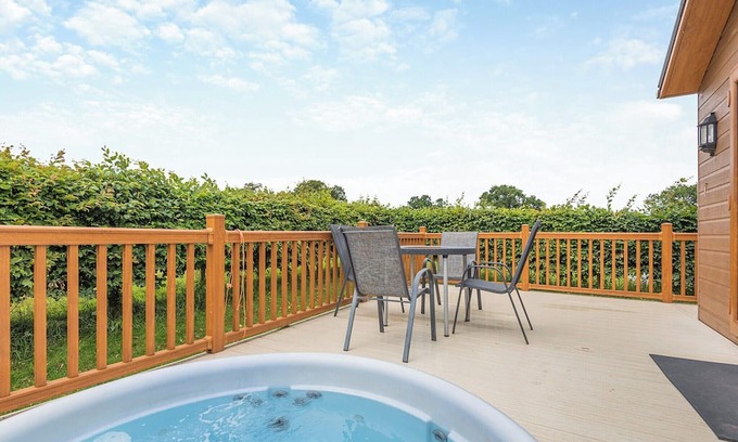 Halfway House Ski Chalet | Elegant Lodge with Scenic Hill Views and Spa Amenities