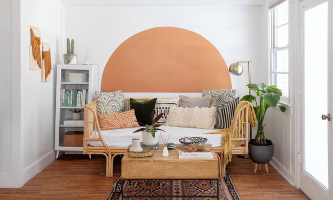 North Charleston Apartment | Midcentury Studio Retreat with Spa in Trendy Park Circle
