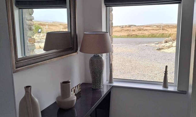 Ballyconneely House | Modern Family & Pet-Friendly Retreat with Spa and Hot Tub