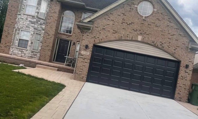 Southgate House | Stylish, Newly Renovated Home 15 Minute Drive to Downtown Detroit