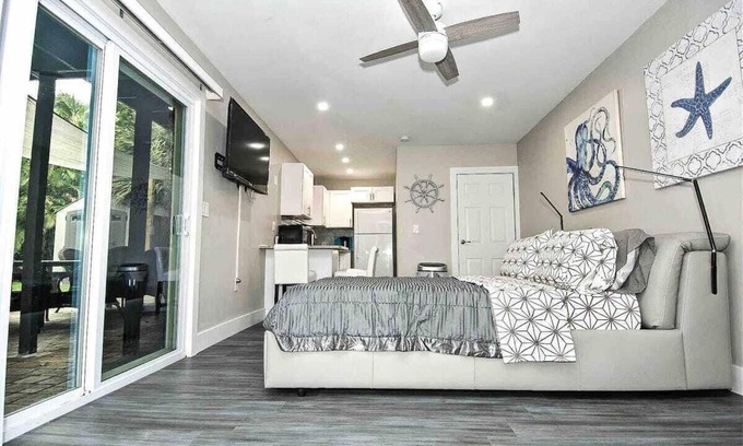 Mango Groves Condo | Experience a Stylish Studio with Oceanfront Views