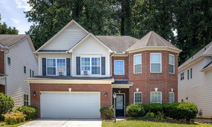 Tucker House | Elegant Retreat at Place Ct with Family-Friendly Amenities