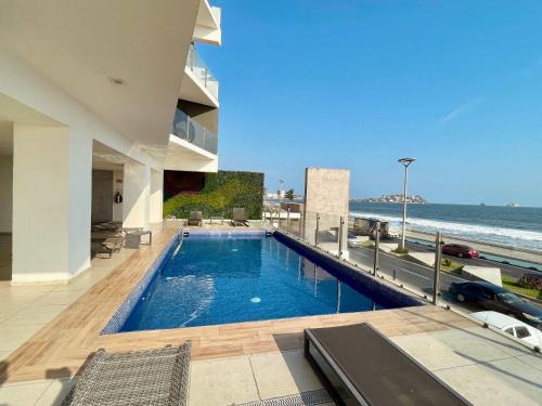 Mazatlan Apartment | Stylish seaside apartment with stunning ocean view - Pórtico