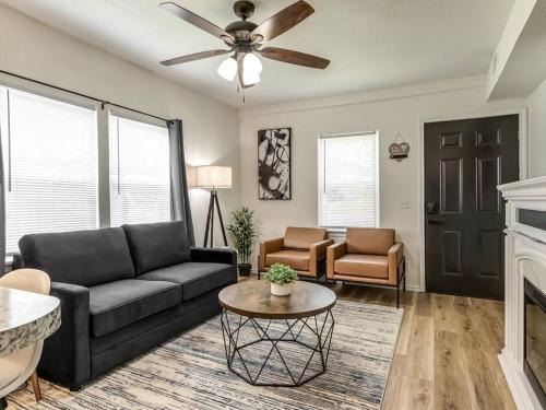 Bartlesville Apartment | Modern Retreat: A Stylish and Family-Friendly Escape