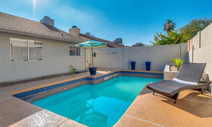 Sunset Ridge House | Modern Family Retreat with Private Pool Near Kierland