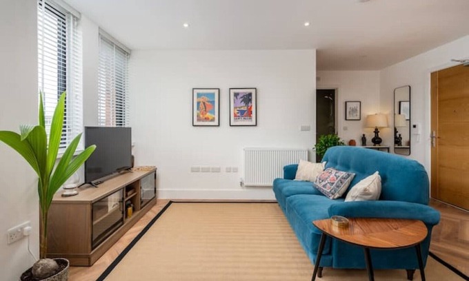 Windsor City Centre Apartment | Elegant Apartment in the Heart of Windsor – Rated 10/10