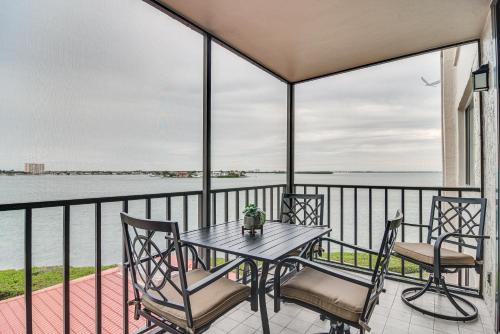 Palma del Mar Apartment | Stylish St Petersburg Condo with Ocean Views & Pool Access