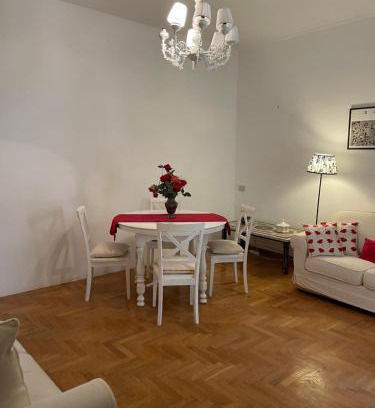 Salario Apartment | Charming Roman Apartment Near Pz Alessandria with Kitchen