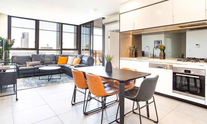 Parramatta Apartment | Stylish Unit with Balcony View near River and Park