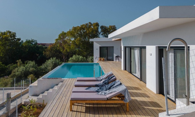 Paleros Villa | Stylish Villa with Private Pool and Scenic Sea Views