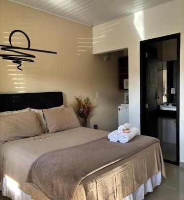 Verolme House | Oceanfront Comfort at Suíte 101 - Perfect Family Retreat