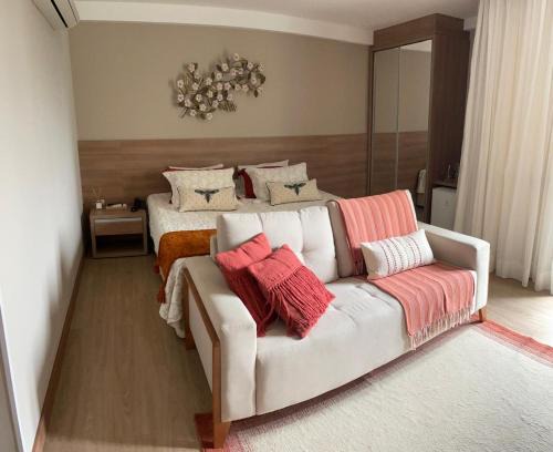 Pedra Azul Apartment | Relaxing Vista Azul Apart Hotel with Oceanfront Views