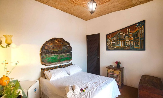 Gamboa Apartment | Relax at Suíte Chico Rei: Family-Friendly Retreat