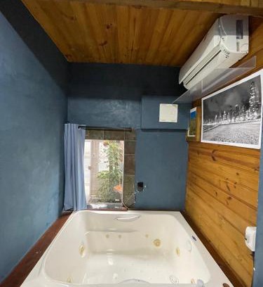 Centro Apartment | Central Loft with Hot Tub - Family and Pet Friendly Stay