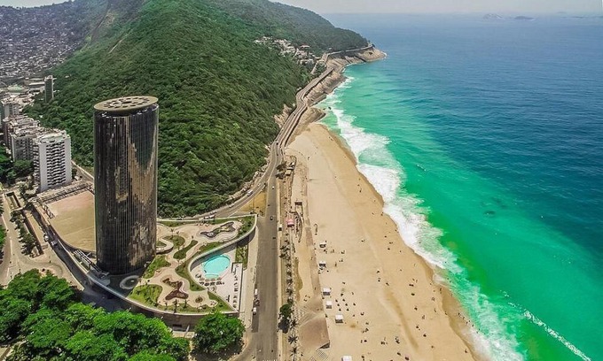 Sao Conrado Apartment | Oceanfront Suite at Hotel Nacional with 10/10 Guest Rating