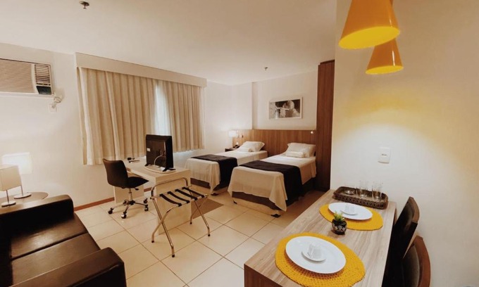 Centro Apartment | Ideal Suite in the Heart of SOHO Campos with Hot Tub