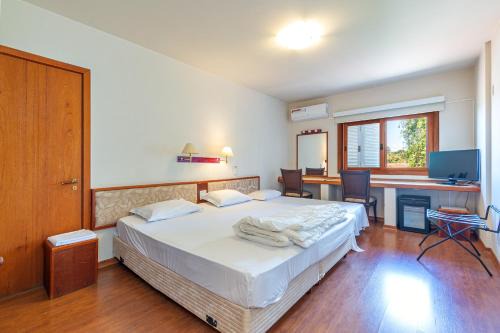Planalto Apartment | Relaxing Suíte 455 at Wish Resort Gramado with Pool & Spa