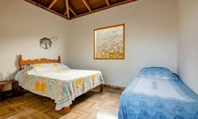 Monteiro Lobato Ski Chalet | Relaxing Suite in Monteiro Lobato's Countryside - 10/10 Rated