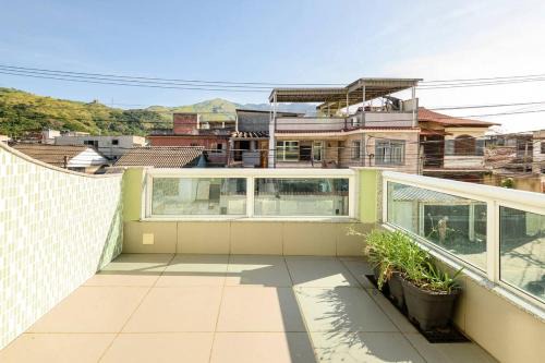 Realengo Apartment | Cozy Room with Private Bathroom for Solo Travelers in Rio