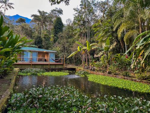 Corcovado Cabin | Suíte Saíra com vista para o lago