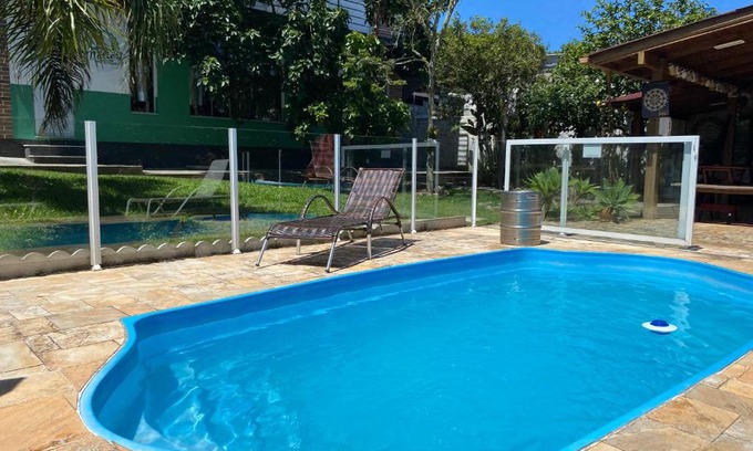 Santinho Bed & Breakfast | Unforgettable Stays at Suítes Maltes CraftBeer with Pool