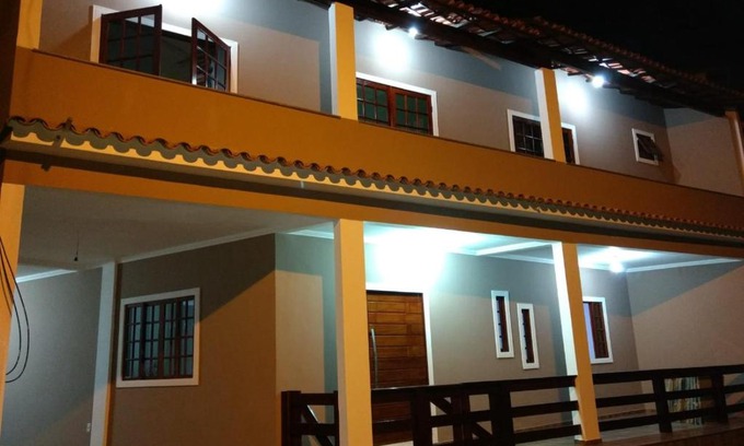 Praia do Jardim House | Oceanfront Suites at Pé na Areia Angra - Family-Friendly Escape