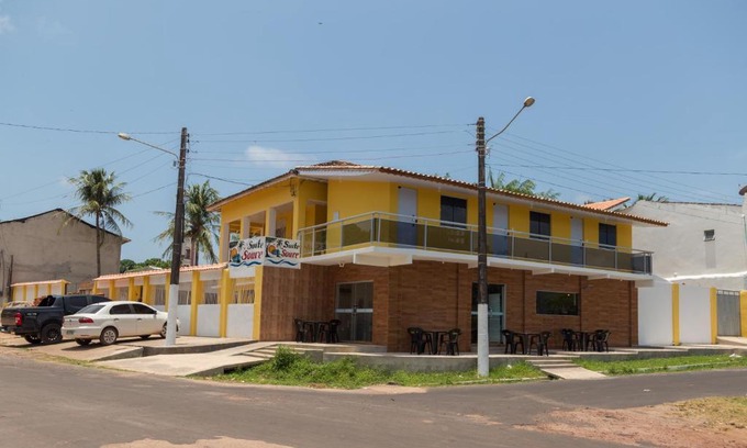 Soure House | Pet-Friendly Suites Soure with Breakfast Included