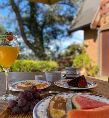 Campos do Jordao House | Pet-Friendly Suites Villa Panorama with Pool & Hot Tub