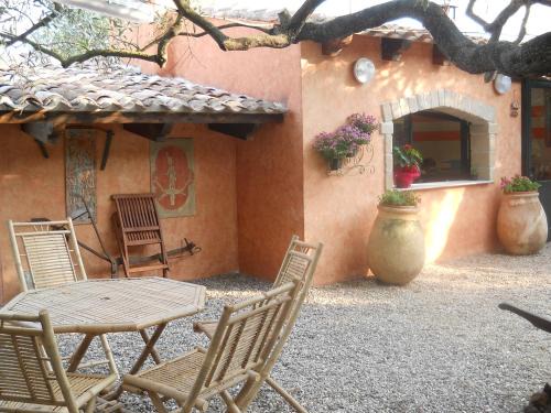 Riola Sardo House | Guest Favorite: Su Barroccu with Pet-Friendly Amenities