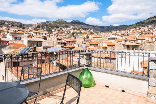 Santu Lussurgiu House | Charming Su Cucumiao: Family-Friendly Stay with Panoramic Views