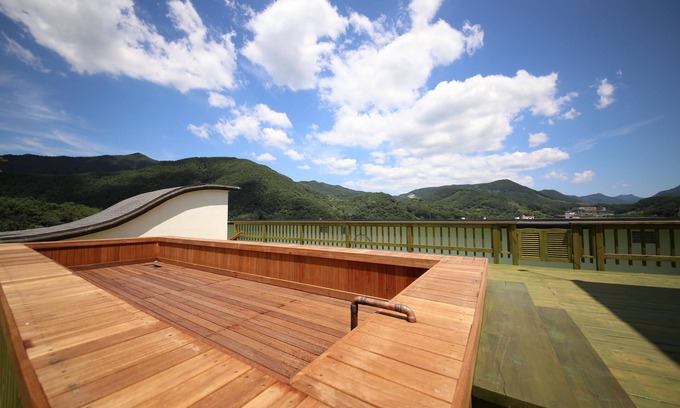 Chungju Hotel | Cozy Suanbo Hotel with Spa, Breakfast & Family-Friendly Perks