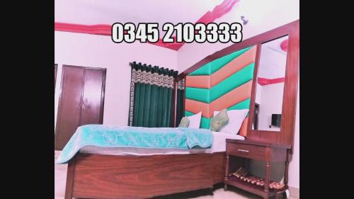 Gulshan-e-Iqbal House | Cozy Subhan Palace Gulshan Near Millennium Mall with Ocean Views