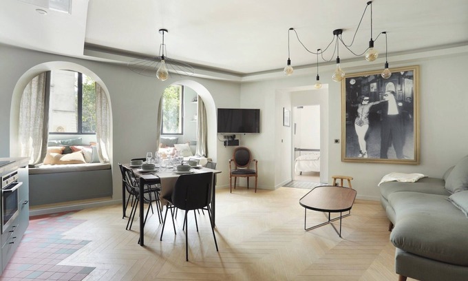 6th Arrondissement Apartment | Sublime Apartment Saint Germain des Pres