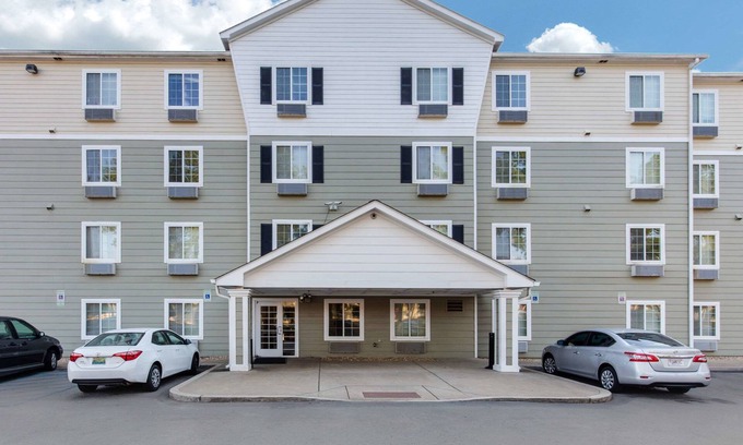 Huntsville Hotel | Convenient Suburban Studios Near Huntsville University