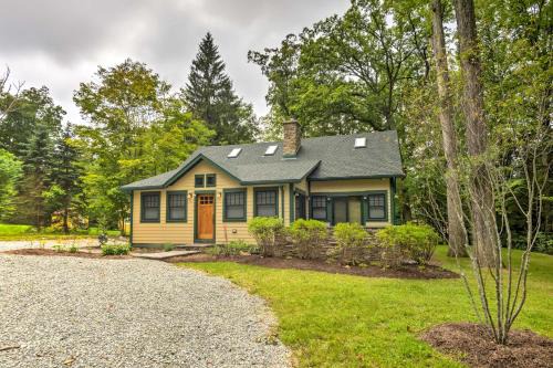 Laurel Mountain House | Explore Sugar Berry: Remodeled Oceanfront Craftsman Home