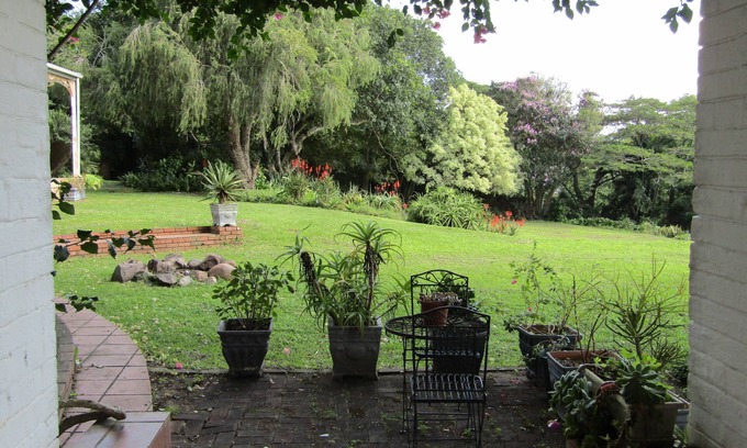 uMlalazi House | Budget-Friendly Sugar Hill Manor Guesthouse with Breakfast
