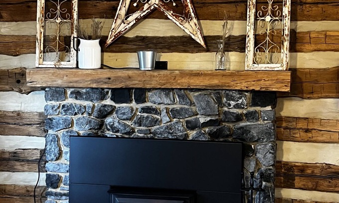 Vesuvius Bed & Breakfast | Discover Sugar Tree Inn: Family-Friendly with Top Amenities